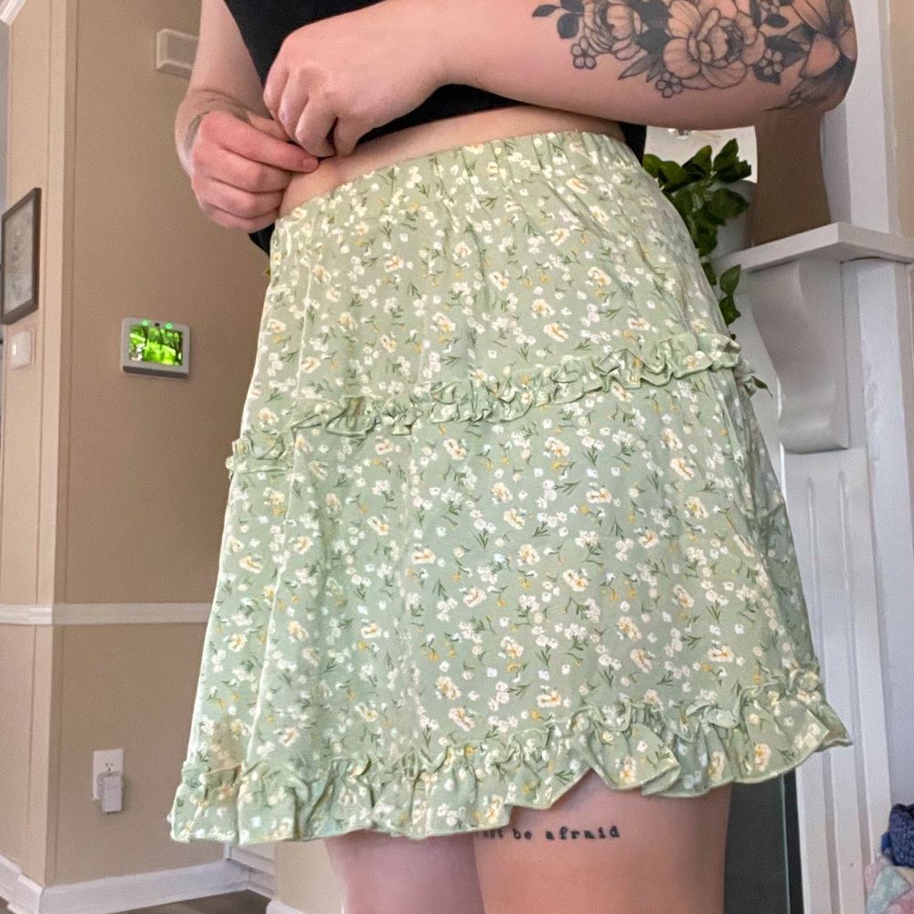 Super Cute Floral Skirt🌸🌼